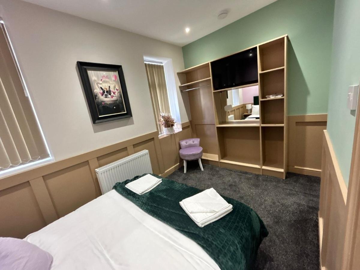 Strawberry Fields Suite By Sasco Apartments 블랙풀 외부 사진