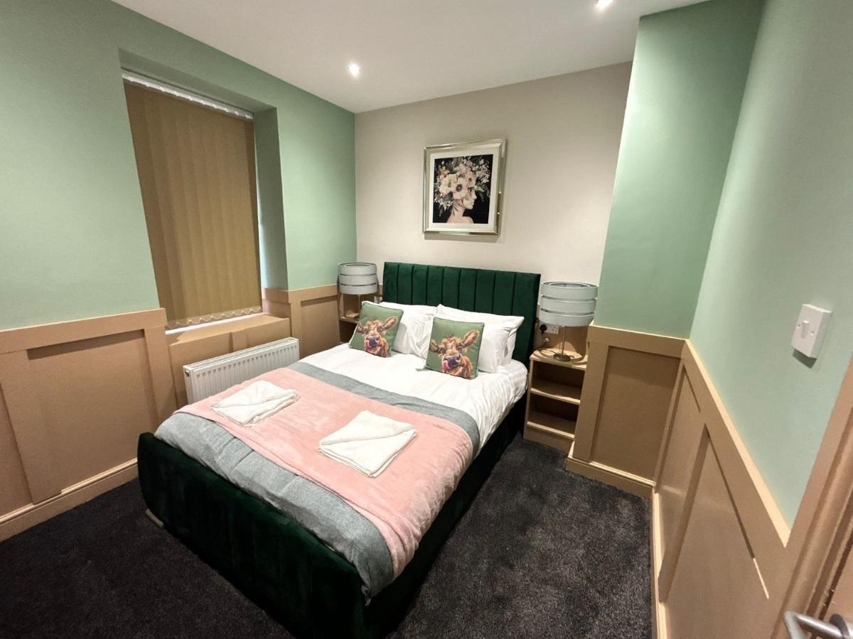 Strawberry Fields Suite By Sasco Apartments 블랙풀 외부 사진