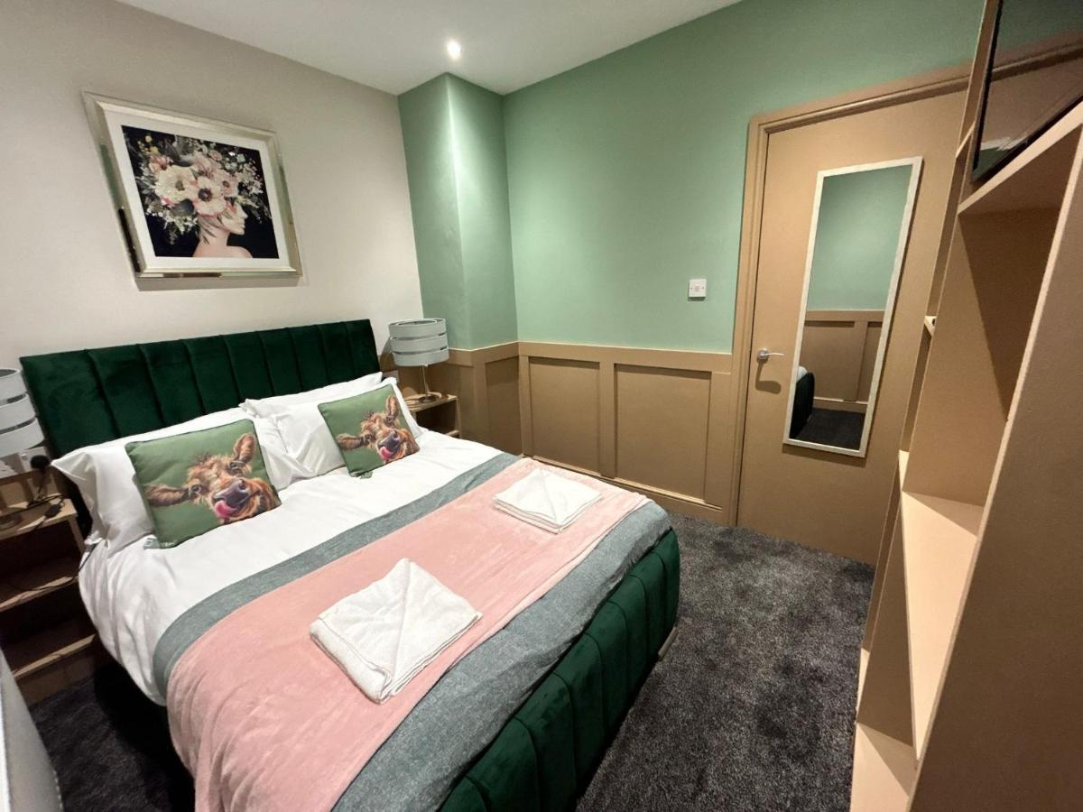 Strawberry Fields Suite By Sasco Apartments 블랙풀 외부 사진