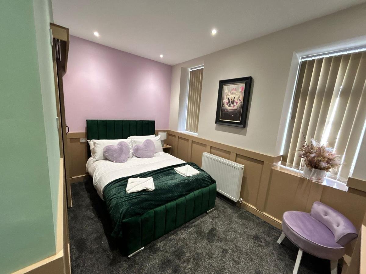 Strawberry Fields Suite By Sasco Apartments 블랙풀 외부 사진